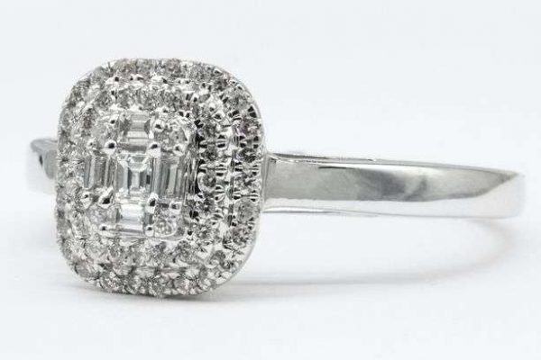 How Much Is a 14k Silver Ring Worth?