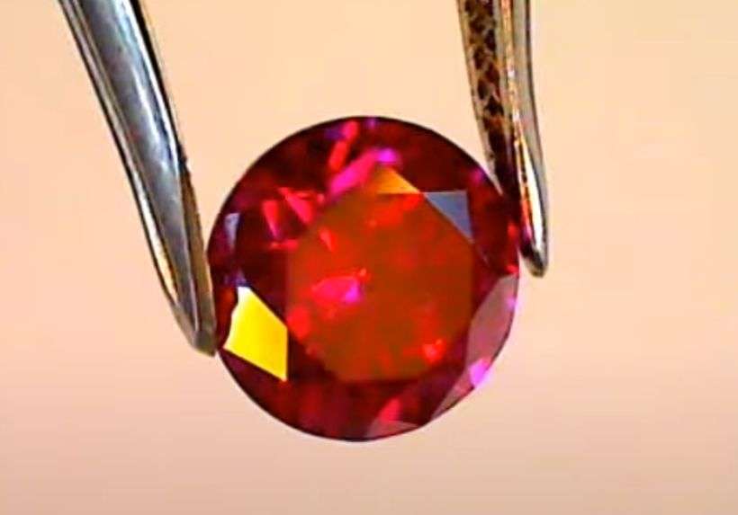 Red diamond