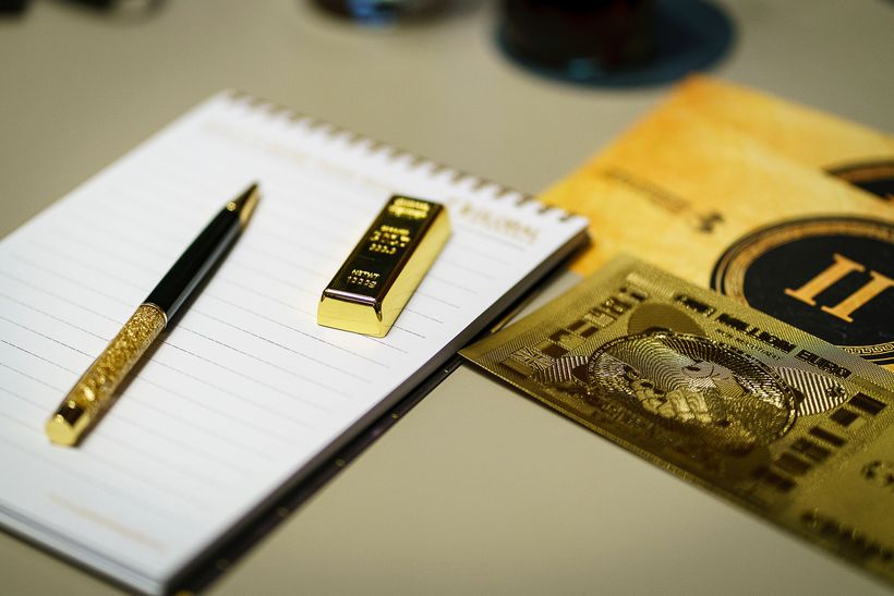 How Many Grams In a Pound of Gold