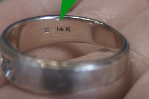 What Does Set in 14k Gold Mean?