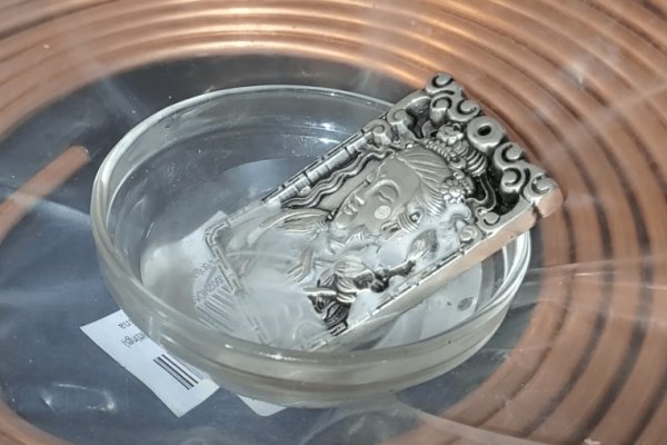 How To Test Platinum At Home? Top 3 Helpful Methods