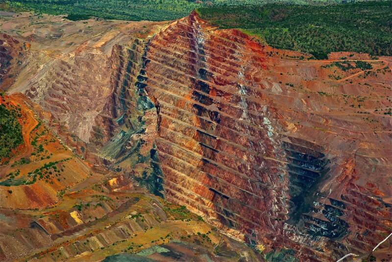 What Country Produces The Most Diamonds